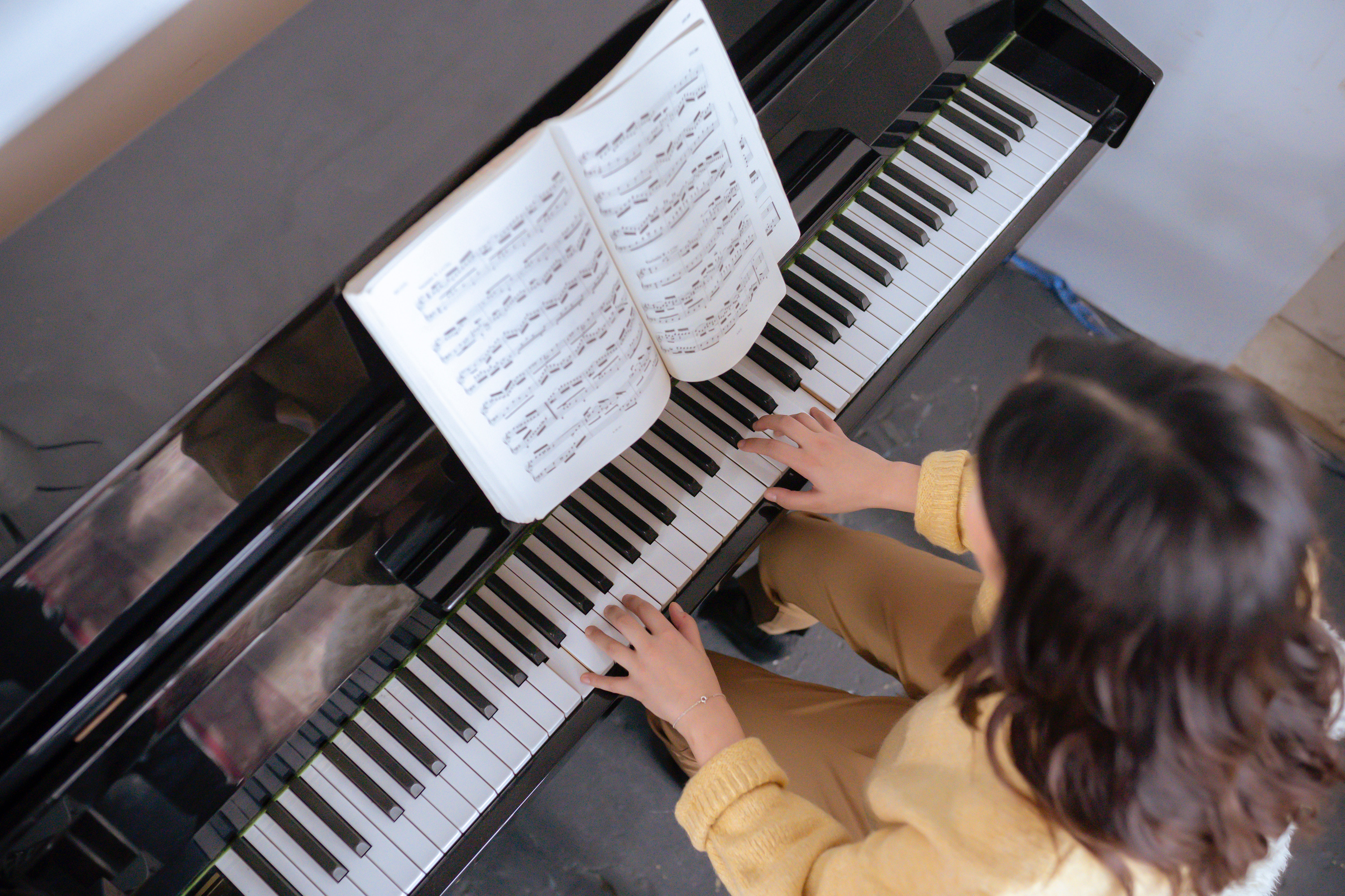 responsabilidad marrón Decremento Qué beneficios trae para tus hijos aprender sus primeras canciones en piano